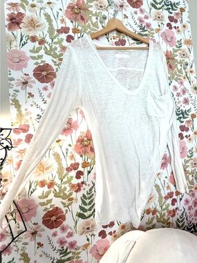 We The Free White Slub Long Sleeve V-Neck Pocket Tee